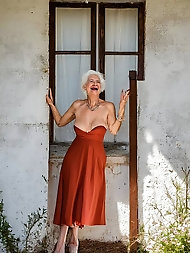 Porno Granny: 70-Years-Old White-Haired Lady Expressing Joy